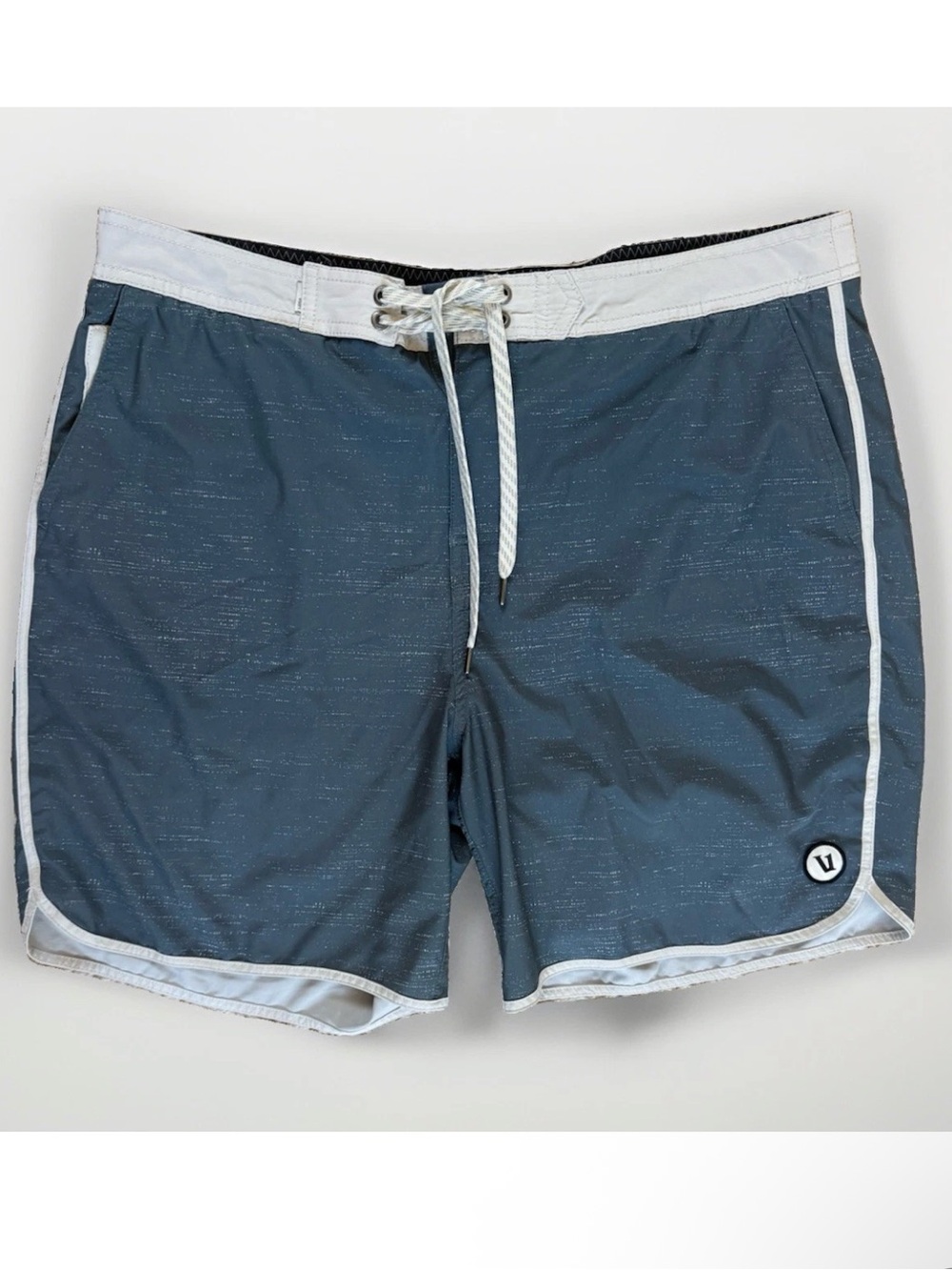 Vuori Cruise Board Shorts Mens 36 Swim Trunks 7” Inseam Stretch V314